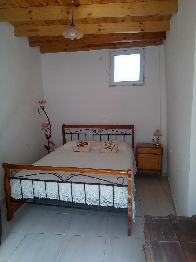 Вілла Grandma'S House Vederoi Rethymno  Екстер'єр фото