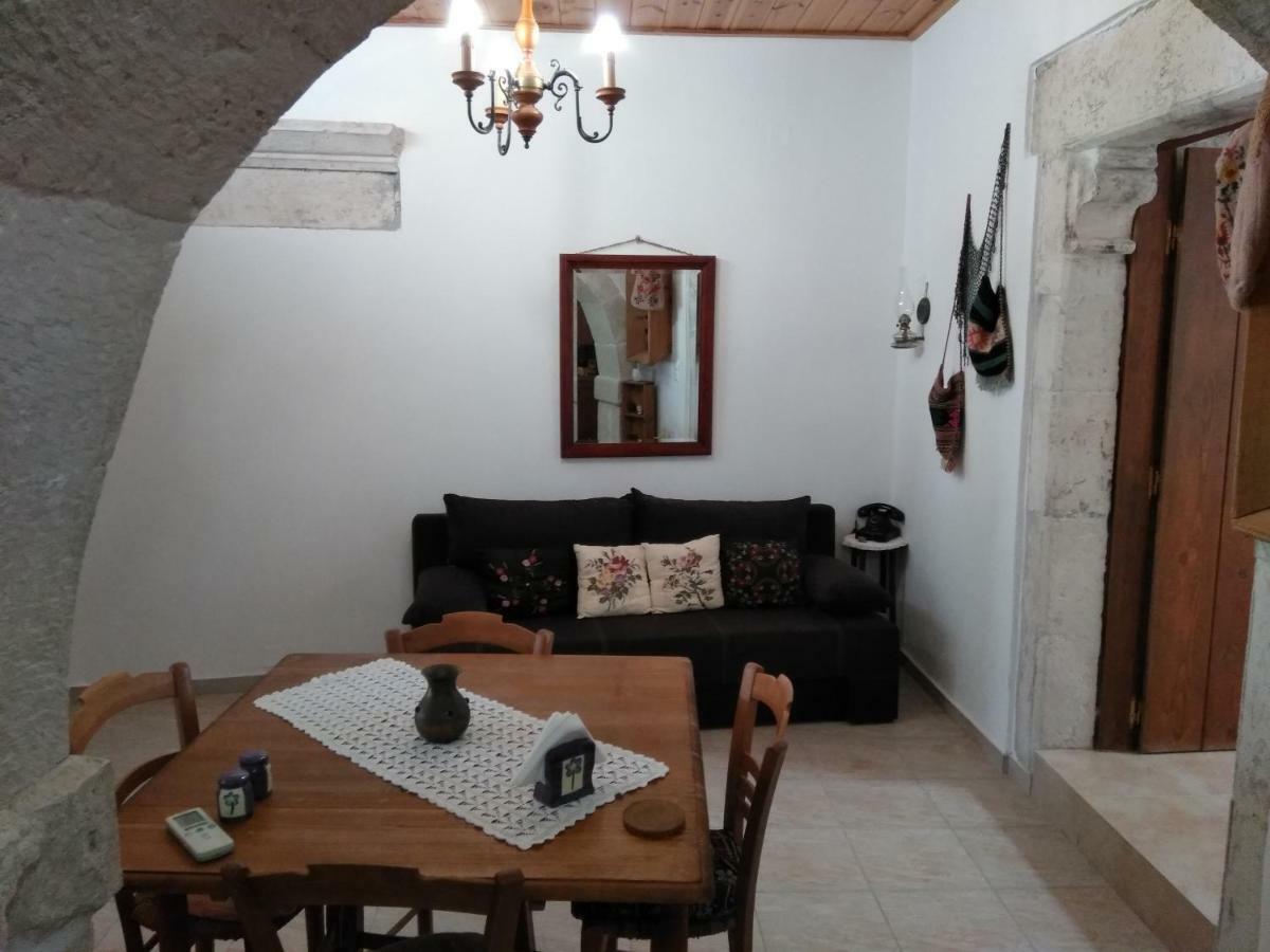 Вілла Grandma'S House Vederoi Rethymno  Екстер'єр фото