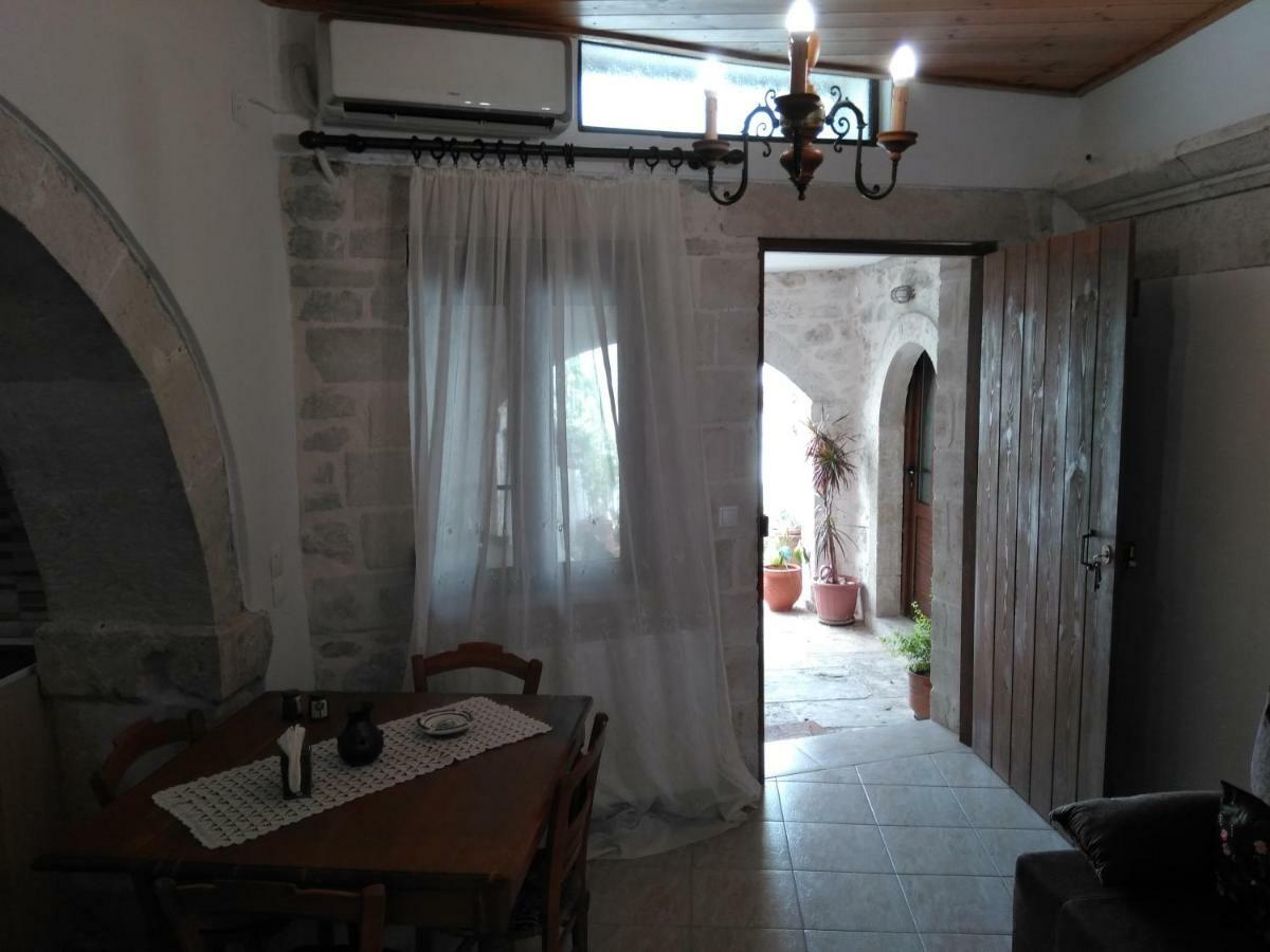 Вілла Grandma'S House Vederoi Rethymno  Екстер'єр фото